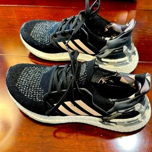 Women’s Adidas ultraboost 20